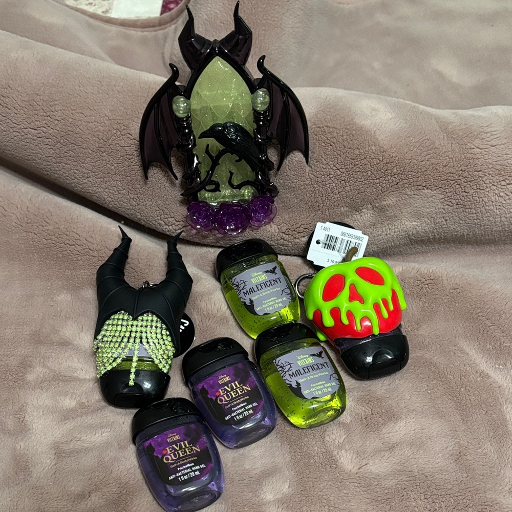 NWT Bath and Body Works Villains Mixed Lot